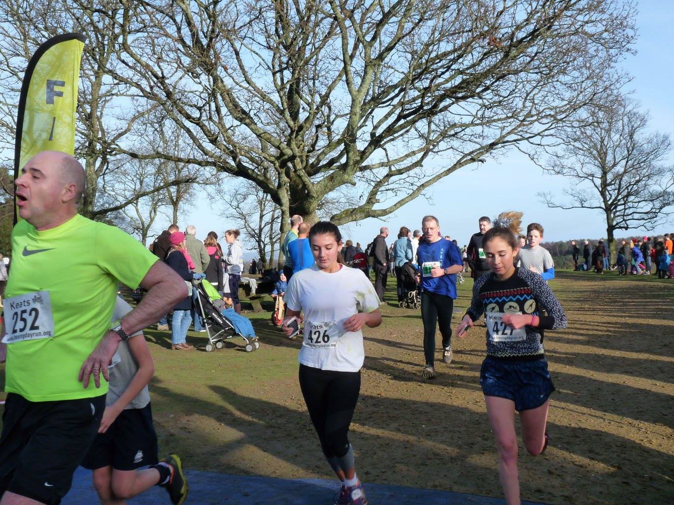 Runners finishing