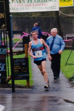 Terry Steadman finishing